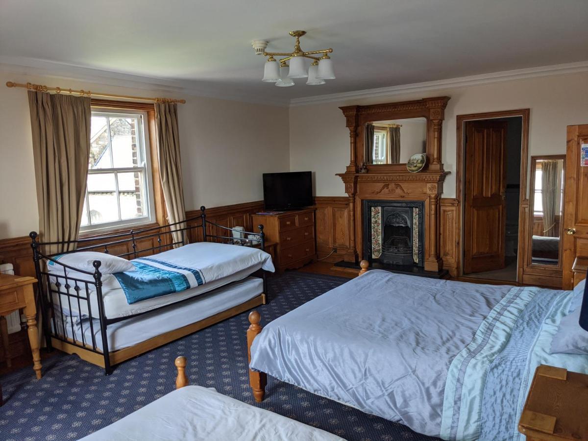 The Londesborough Arms Bar With En-suite Alojamento de Acomodação e Pequeno-almoço Market Weighton